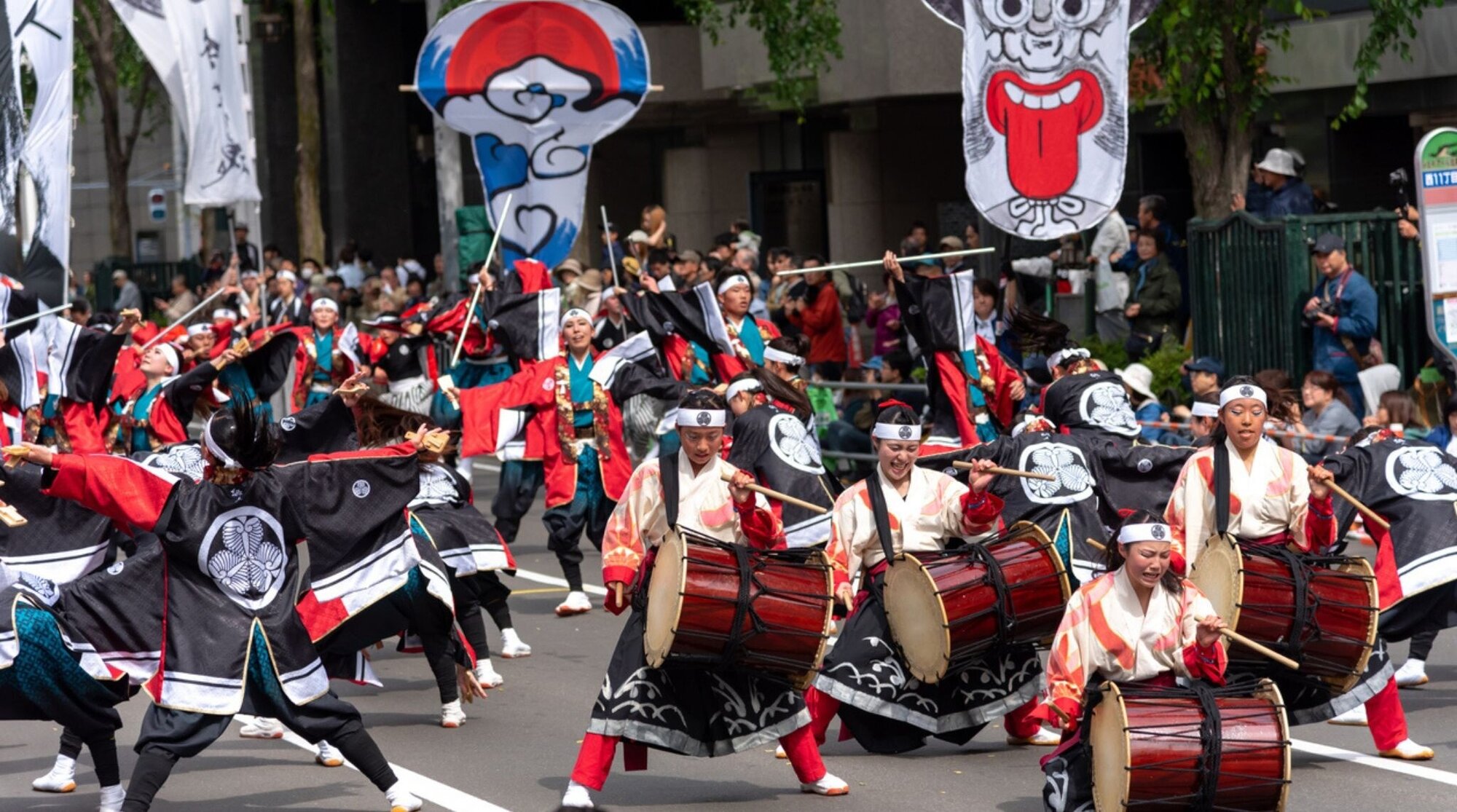 Le festival Yosakoi Soran en juin sur Hokkaido.