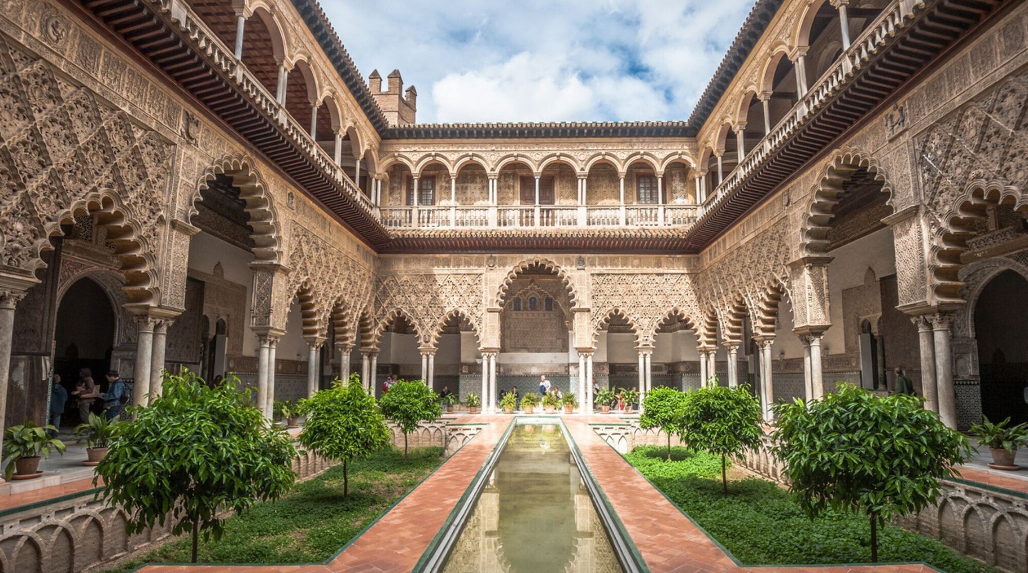 alcazar de seville