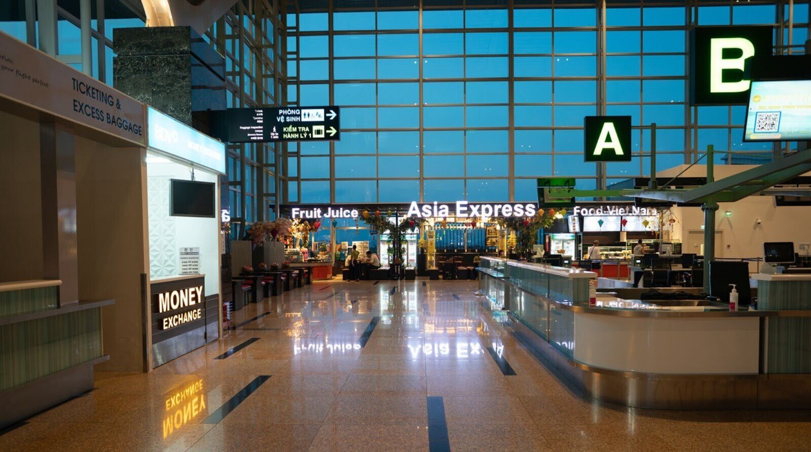 Bureau de change à l'aéroport d’Hanoi