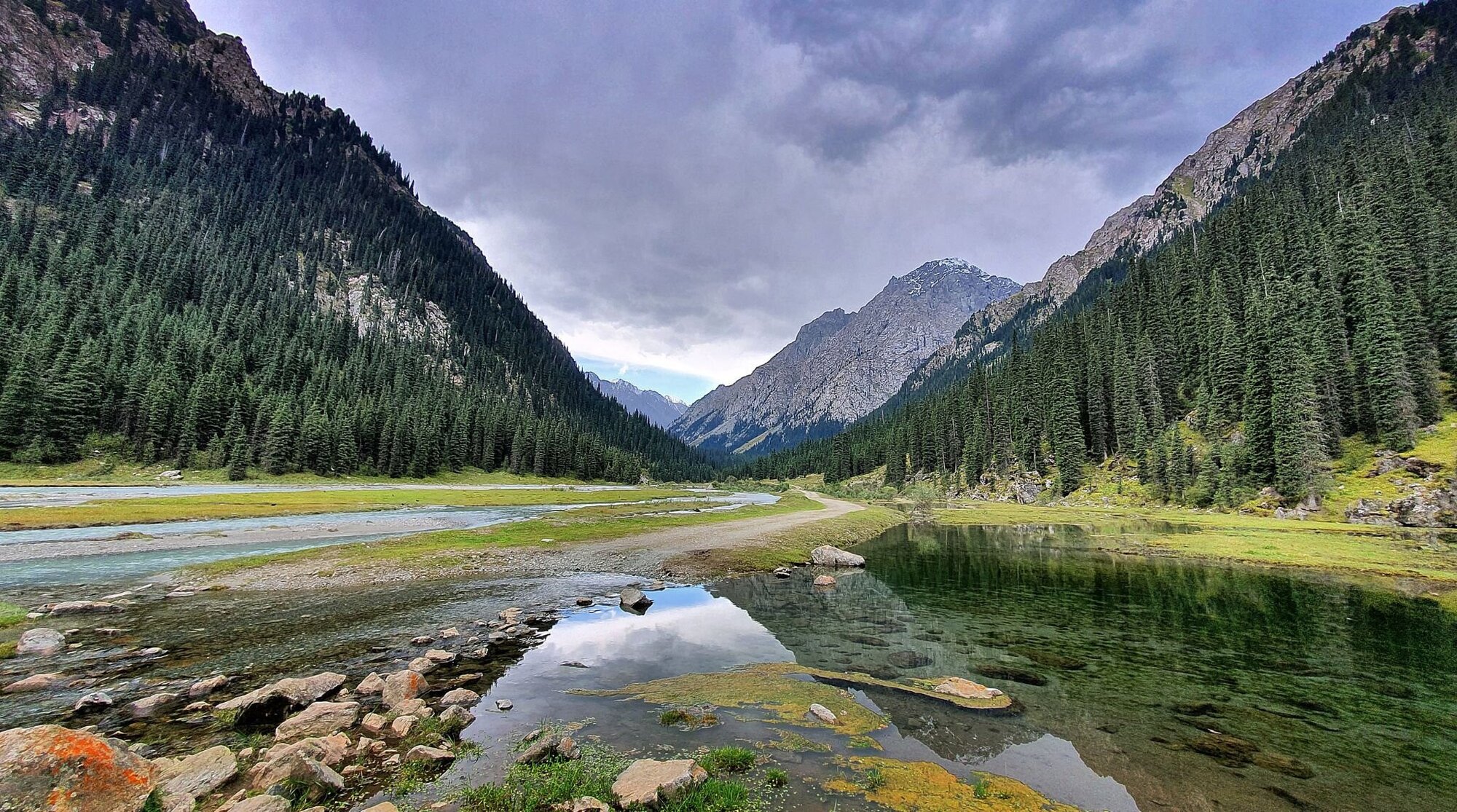 عرض طبيعة قيرغيزستان