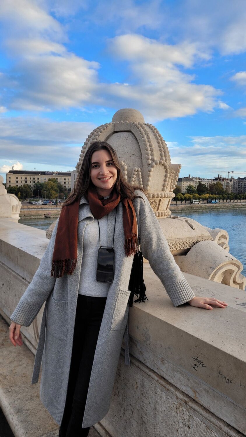 Laura profile picture