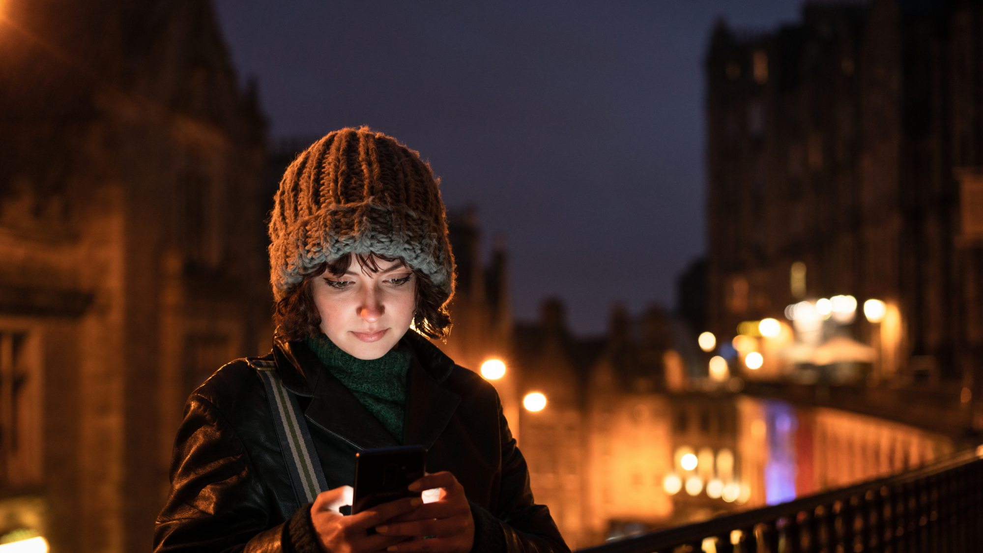 Viaggiare da sola: consigli pratici per viaggiatrici