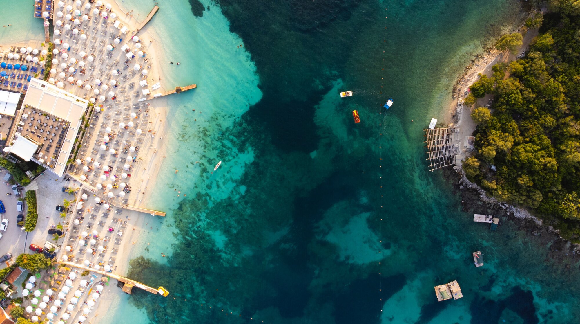 الريفييرا الألبانية