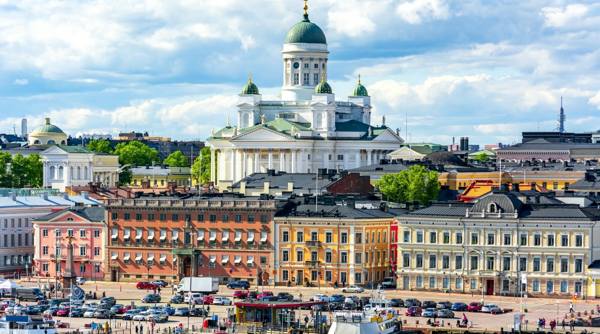 الكاتدرائية في هلسنكي فنلندا