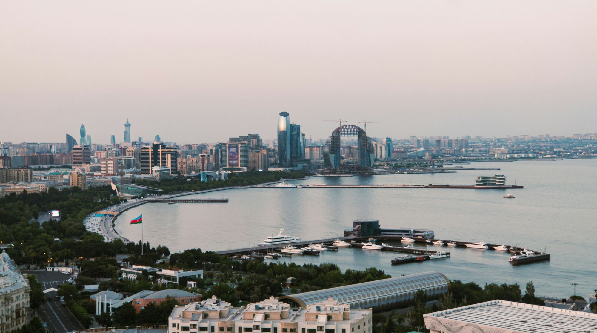 Baku travel, The City of Winds