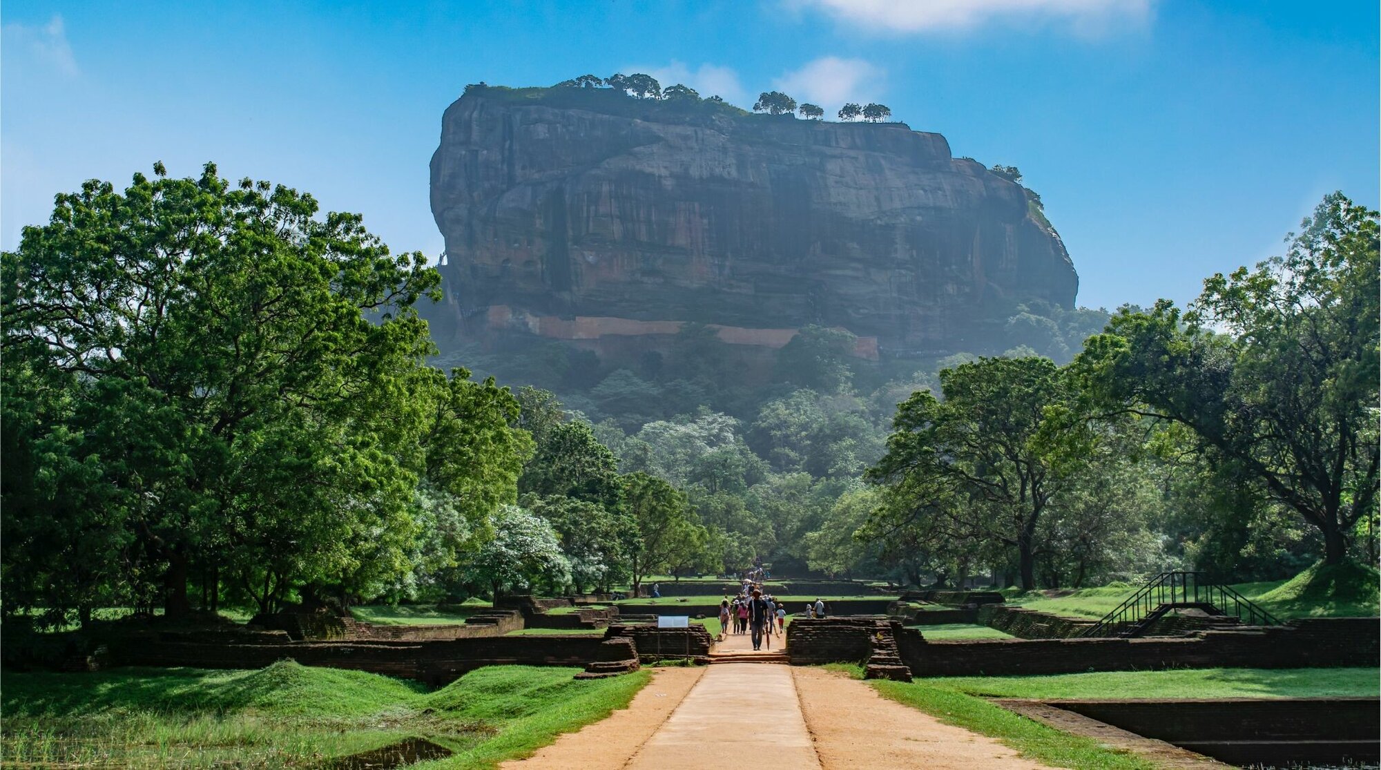 صخرة الأسد في سريلانكا