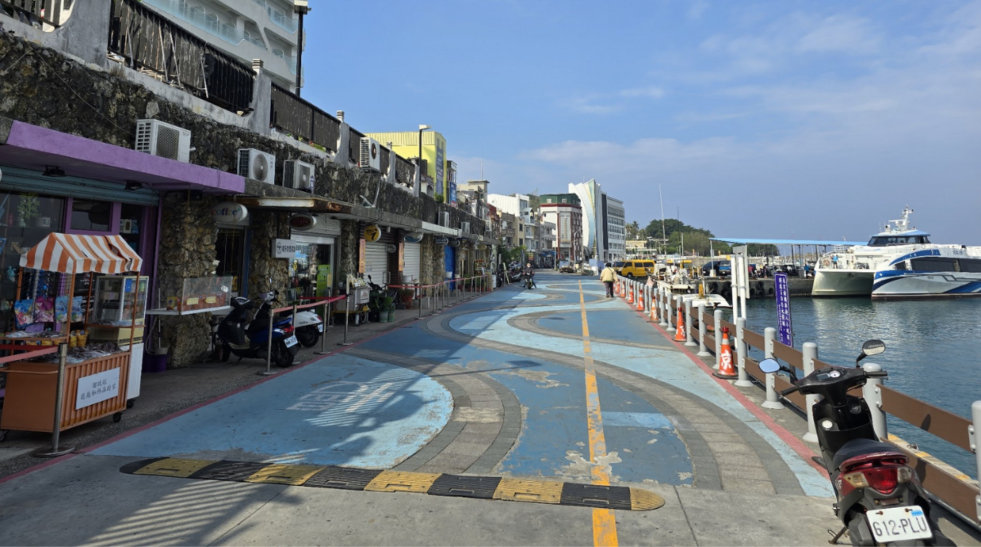 Dafu Port (大福漁港) on Xiaoliuqiu