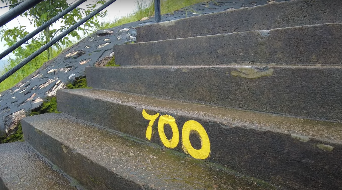 Step 700 on Mount Tapyas