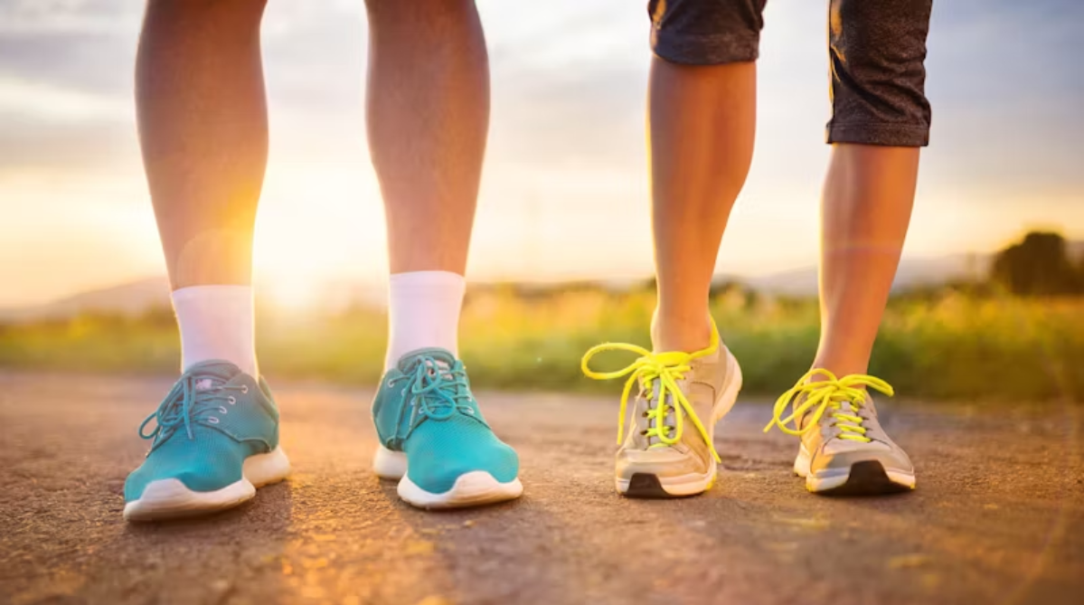 Cushioned jogging shoes