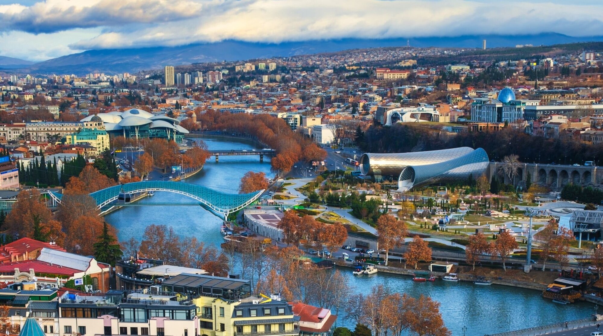 إطلالات على مدينة جورجيا