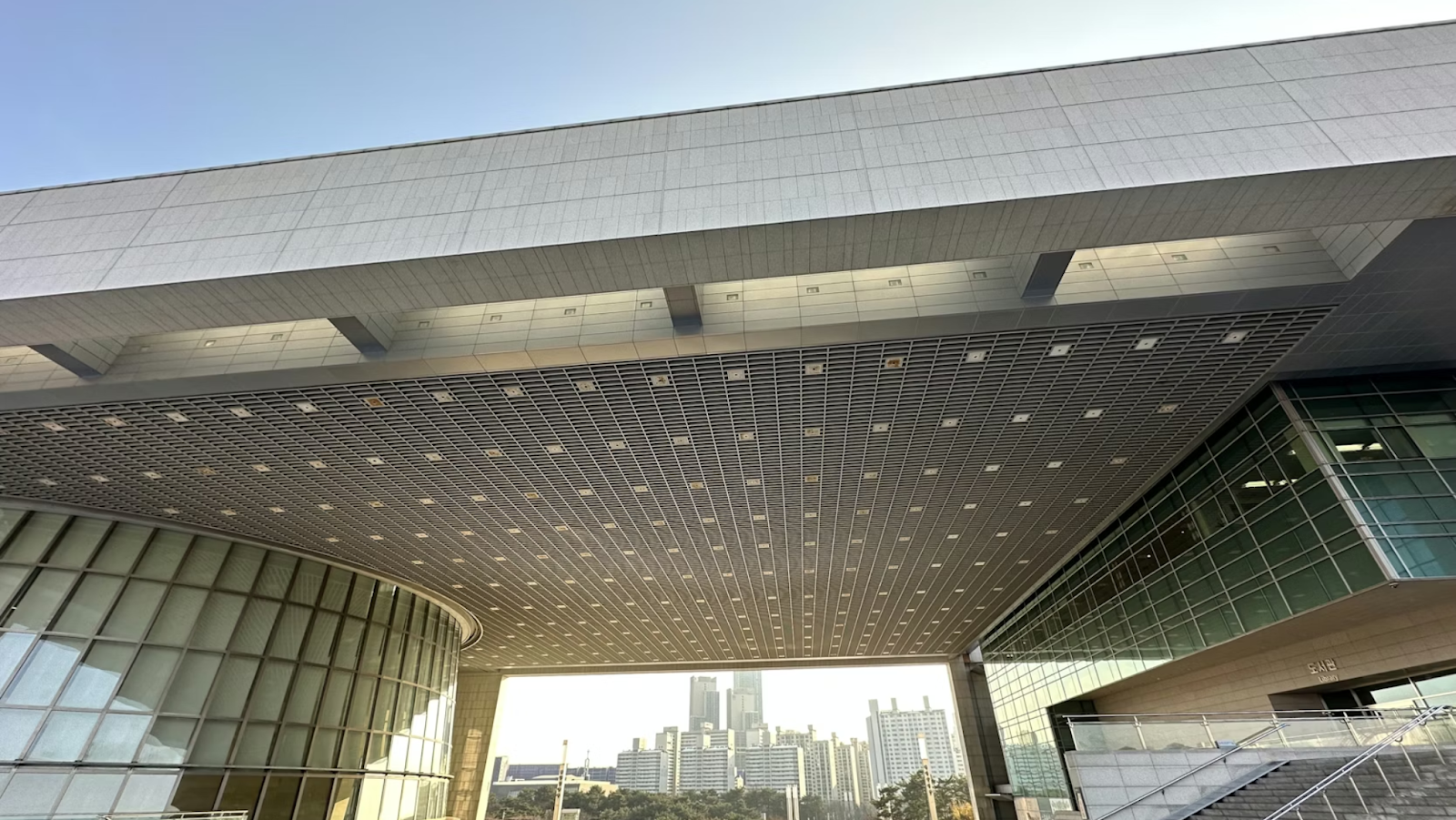 The National Museum of Korea (국립중앙박물관)