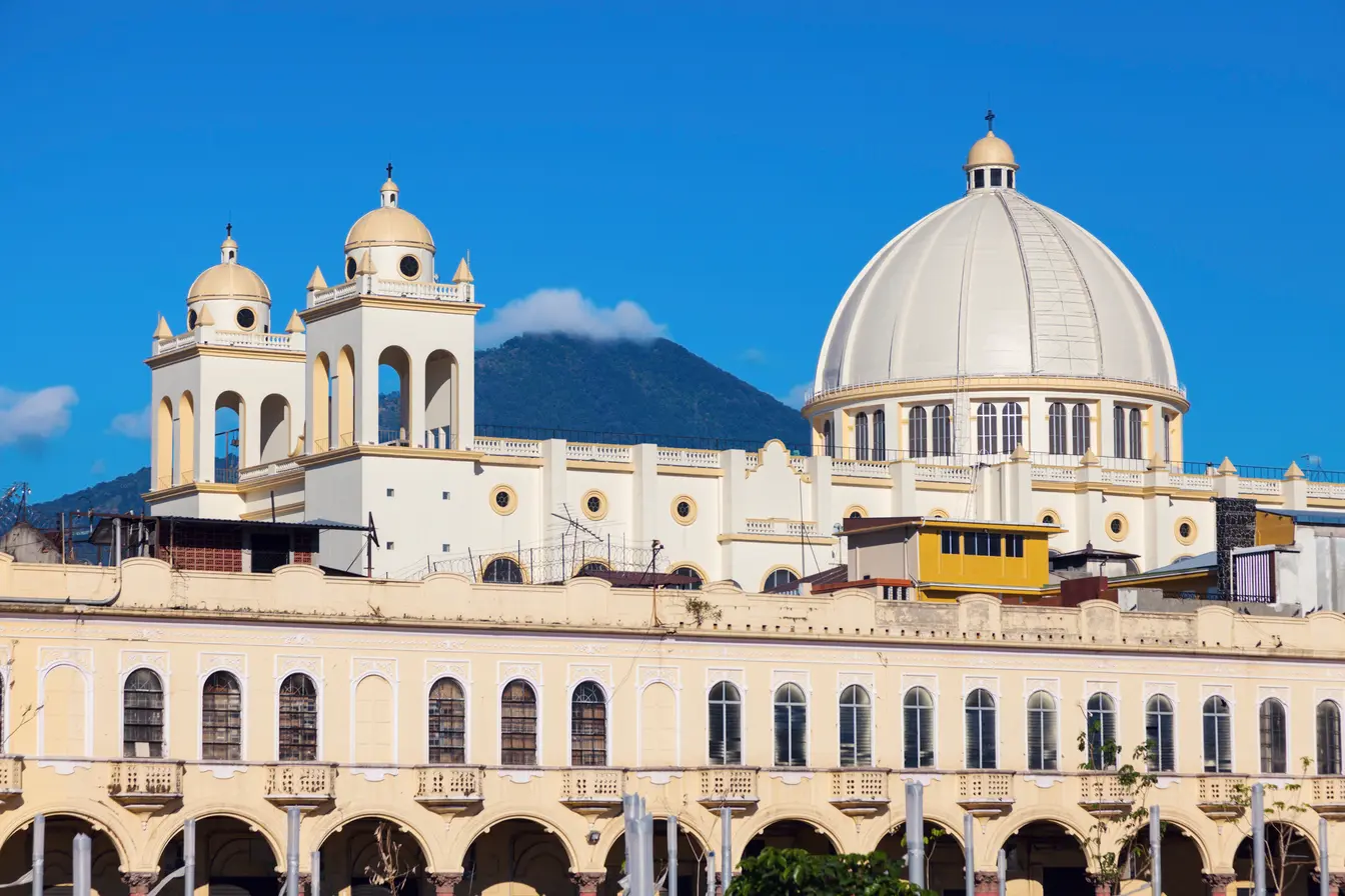 Metropolitan Cathedral of San Salvador, from Plaza Libertad.