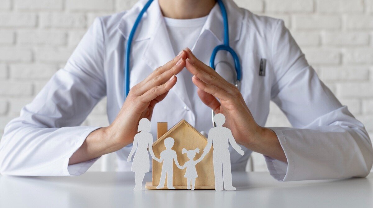 保険制度　医者