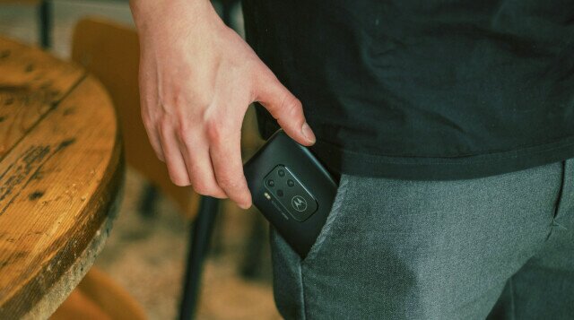 Are Motorola Phones eSIM Compatible​? Everything You Need to Know