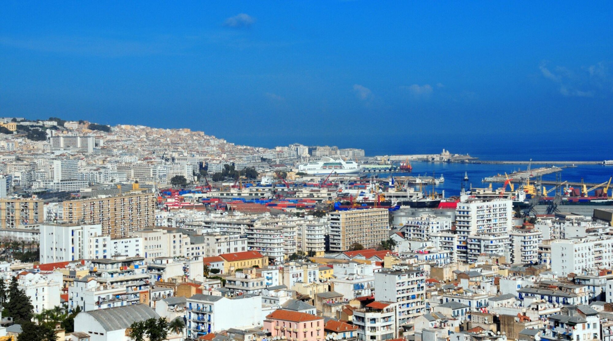 المدينة البيضاء الجزائر