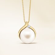 Classic Pearls