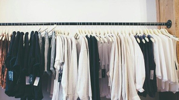 Warm weather helps push up UK clothing sales during August