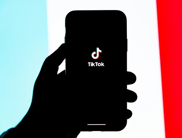 TikTok study indicates social platforms are increasingly key to young buyers’ luxury experience 