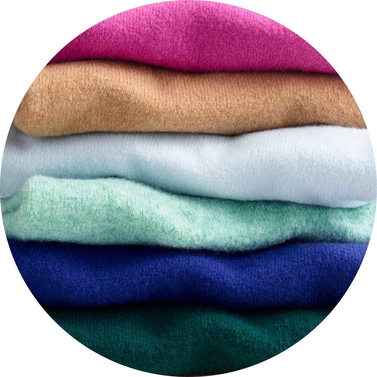 Women’s extra-soft sweaters