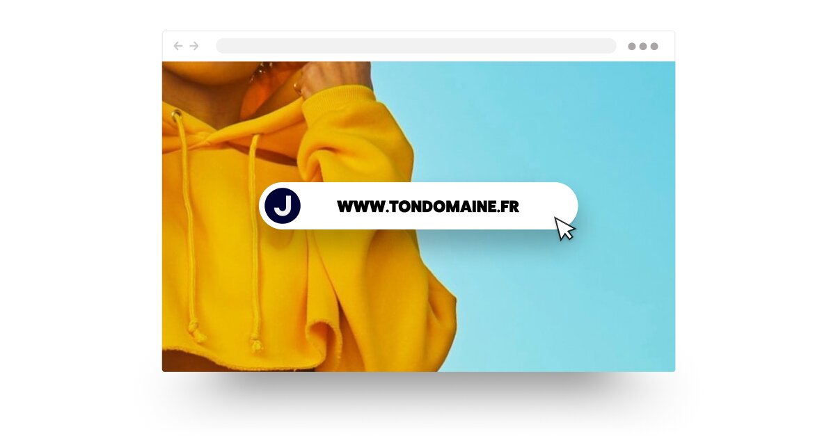 Curseur pointant vers une URL de site web sur un sweat à capuche jaune sur fond bleu.