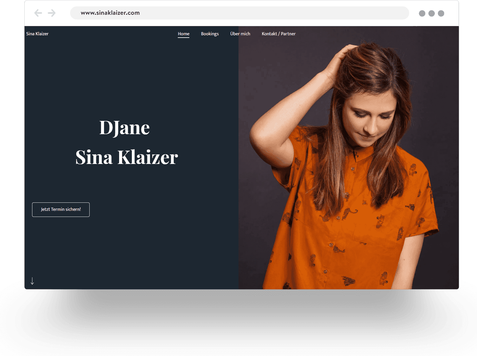 Example of a wedding DJ website built with Jimdo featuring a woman wearing an orange shirt