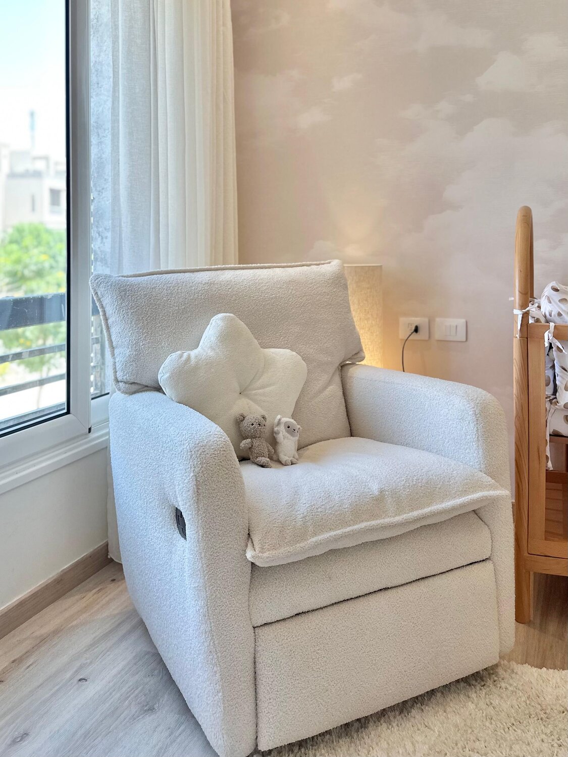 Graco Reclining Nursing Chair 