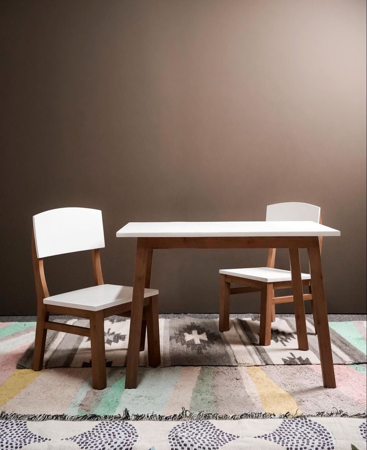 Chestnut Picnic Table