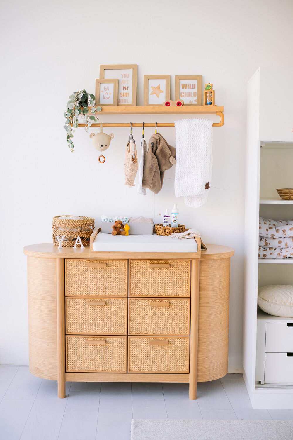 Emma's Chest of Drawers 