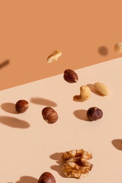 Erdnüsse rösten – so gelingen sie knusprig, aromatisch und perfekt gewürzt