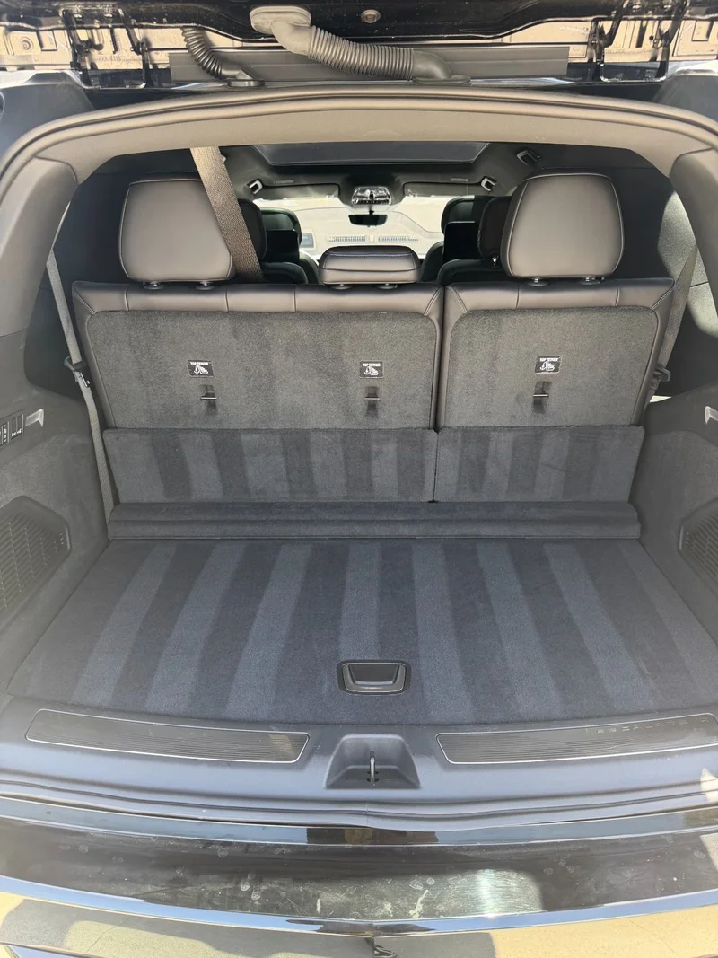 Cadillac Escalade — Cabin Finish
