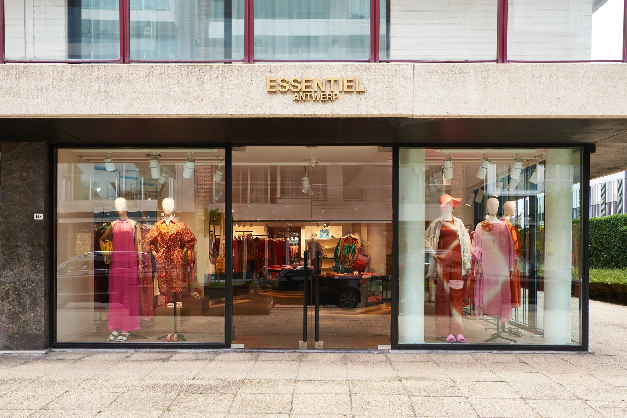 Essentiel Antwerp