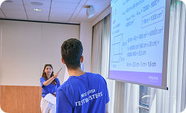 Testbusters IMAT Medschool tutor presenting IMAT 2025 ranking data on a screen