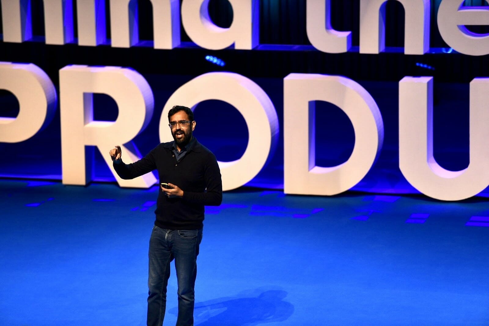 Azeem Azhar speaking at mtpcon London+EMEA