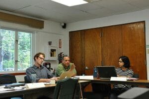 people-working-together