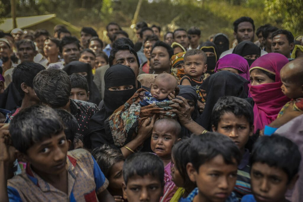 A crowd of Rohingya people in Myanmar 