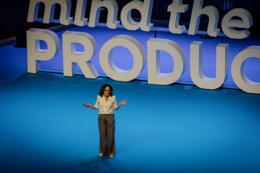 Kate Leto talking at Mind the Product