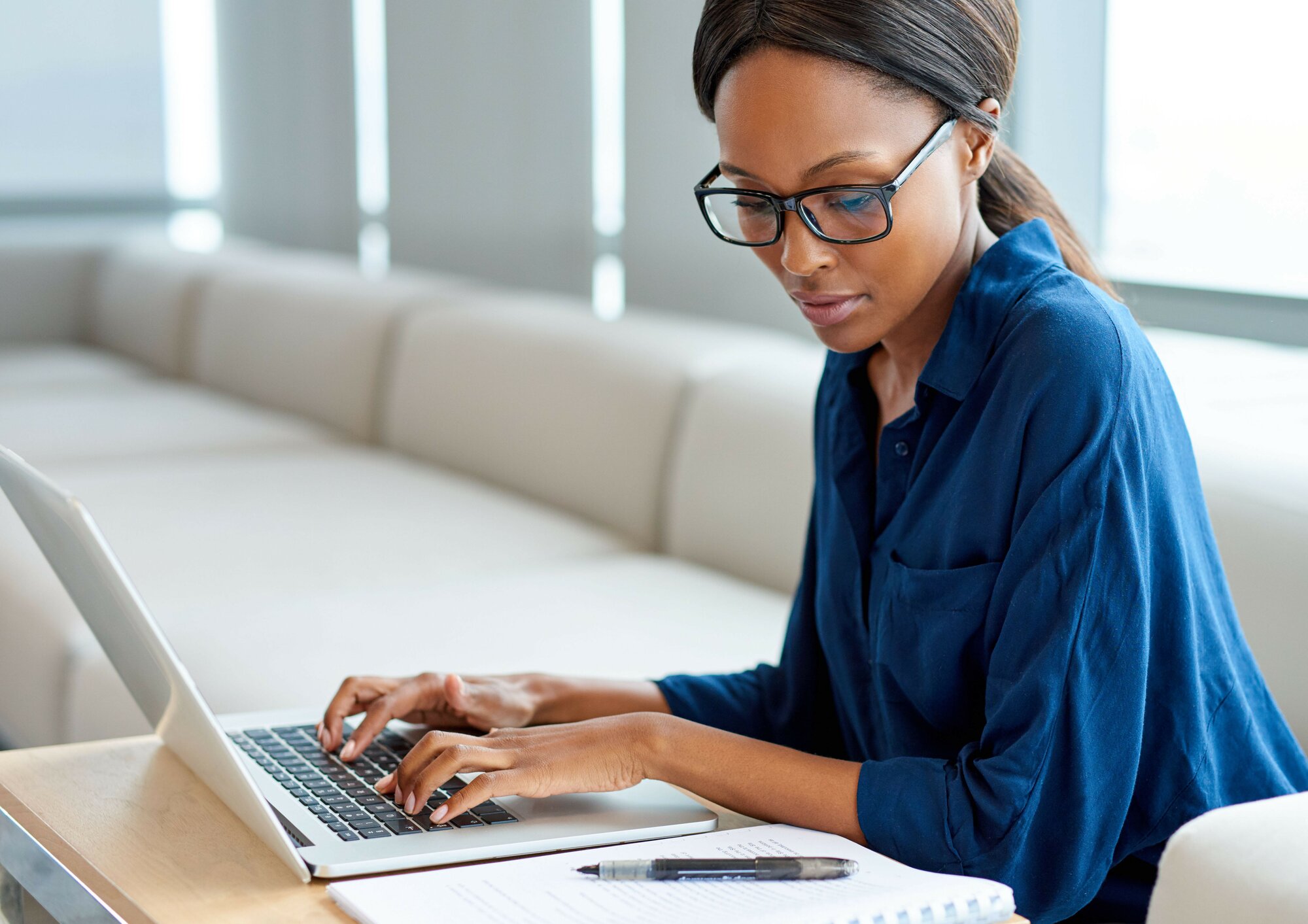 critical thinking in leadership shutterstock image