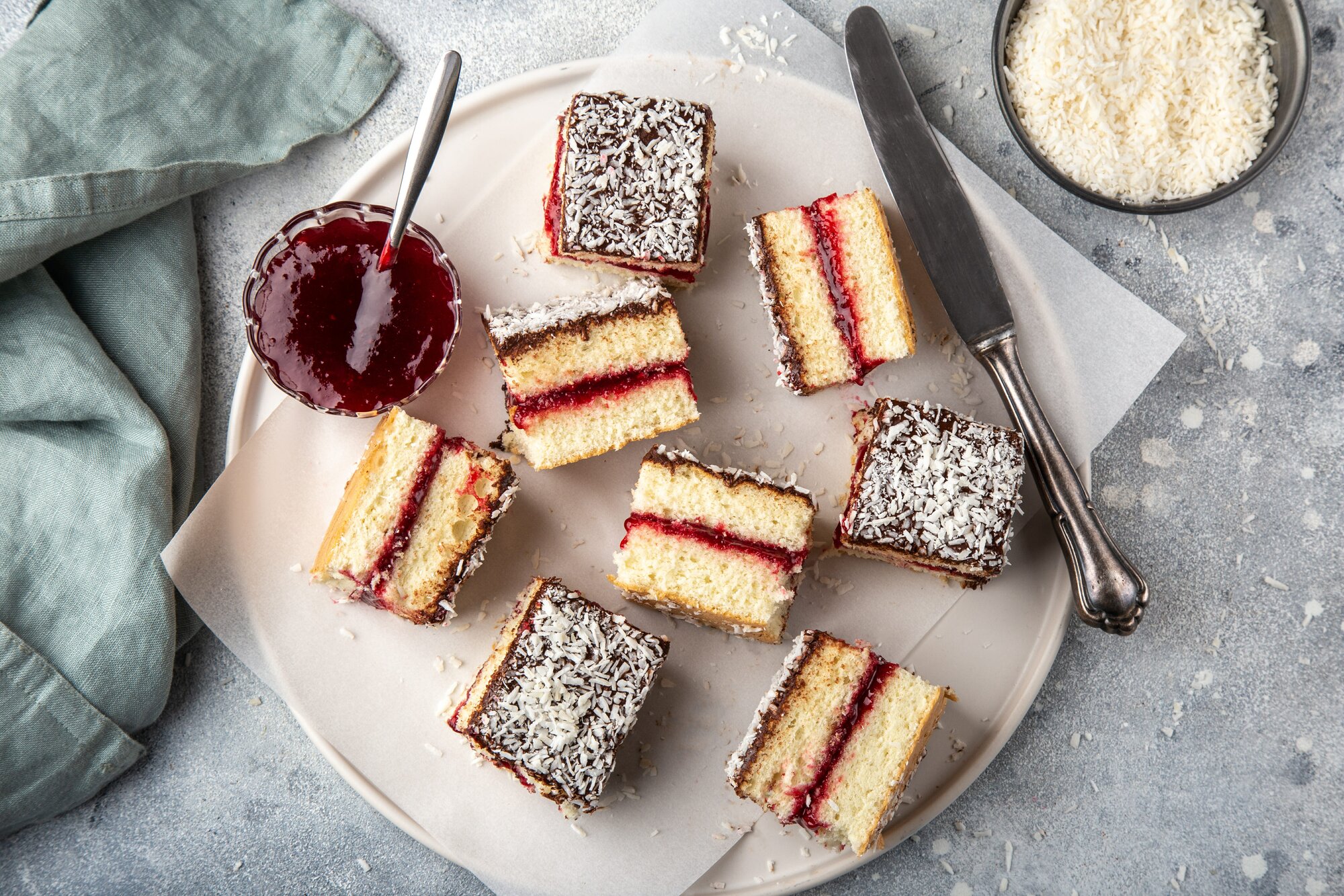 Lamingtons shutterstock