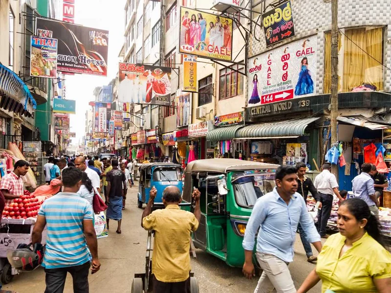 Busy street scene in Sri Lankan city