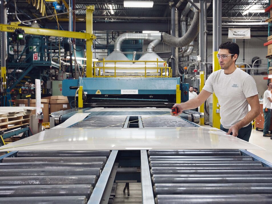 Bath Fitter employees creating acrylic products for bath, showers, walls