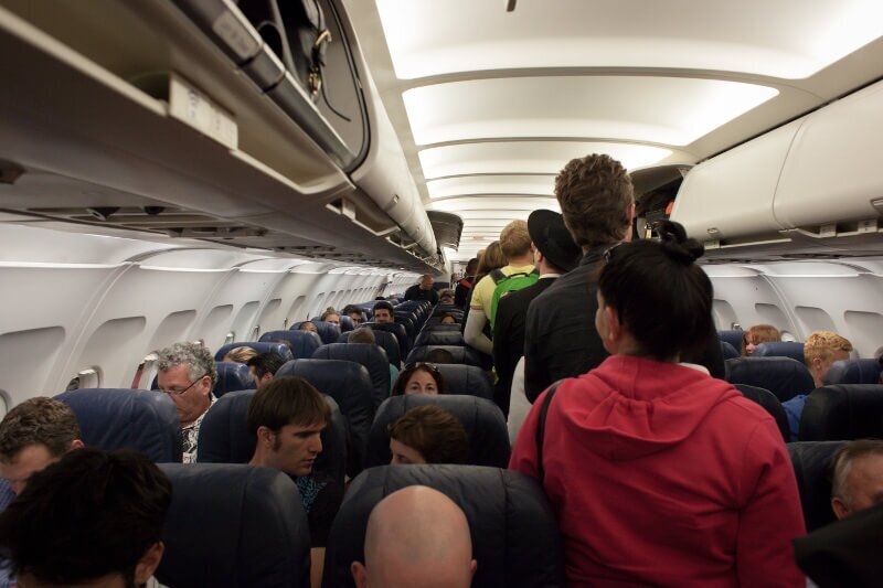 airplane_boarding_small