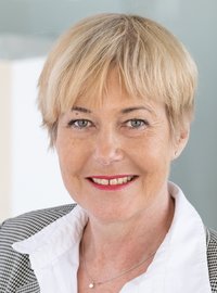 Bettina M.