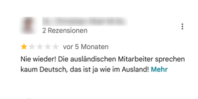 Screenshot einer rassistischen und diskriminierenden Bewertung auf Google.