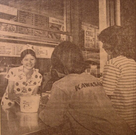 Inside Zippy's Kapahulu, 1973