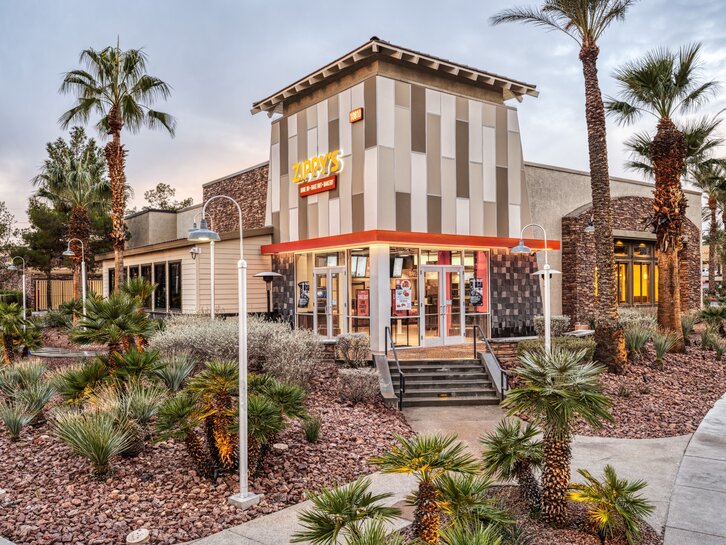 Zippy’s Summerlin restaurant exterior with palm trees