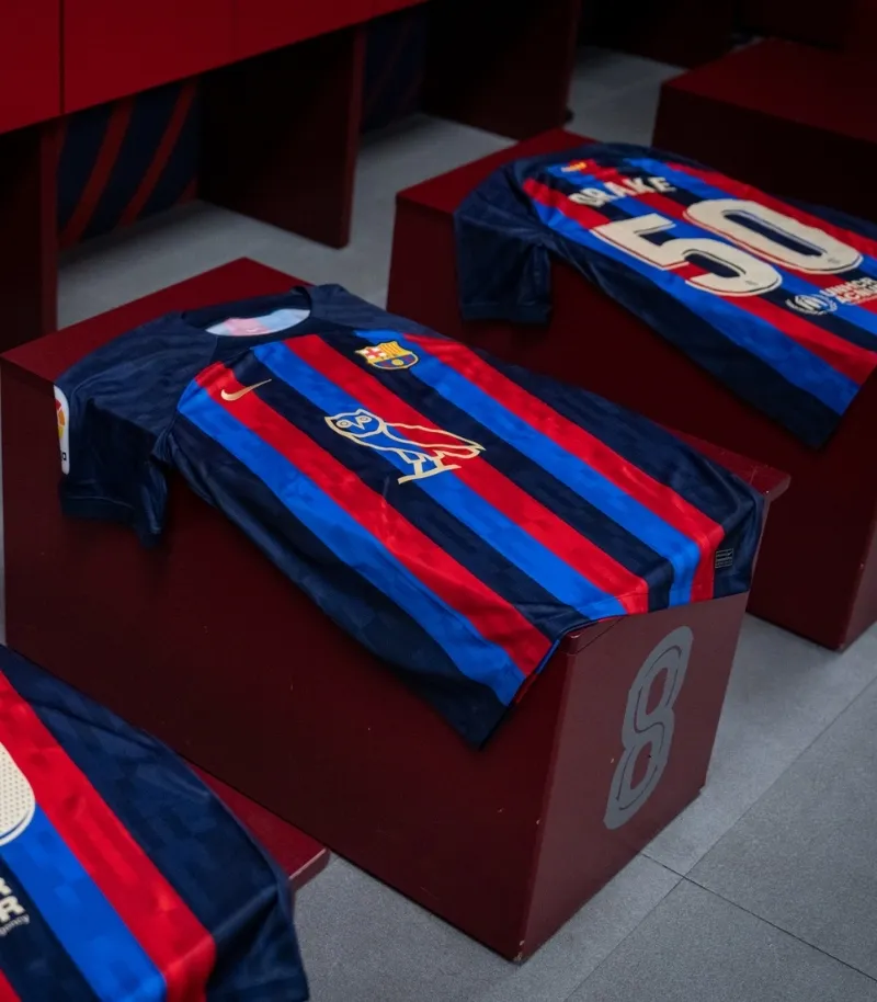 Special edition drake barcelona shirt