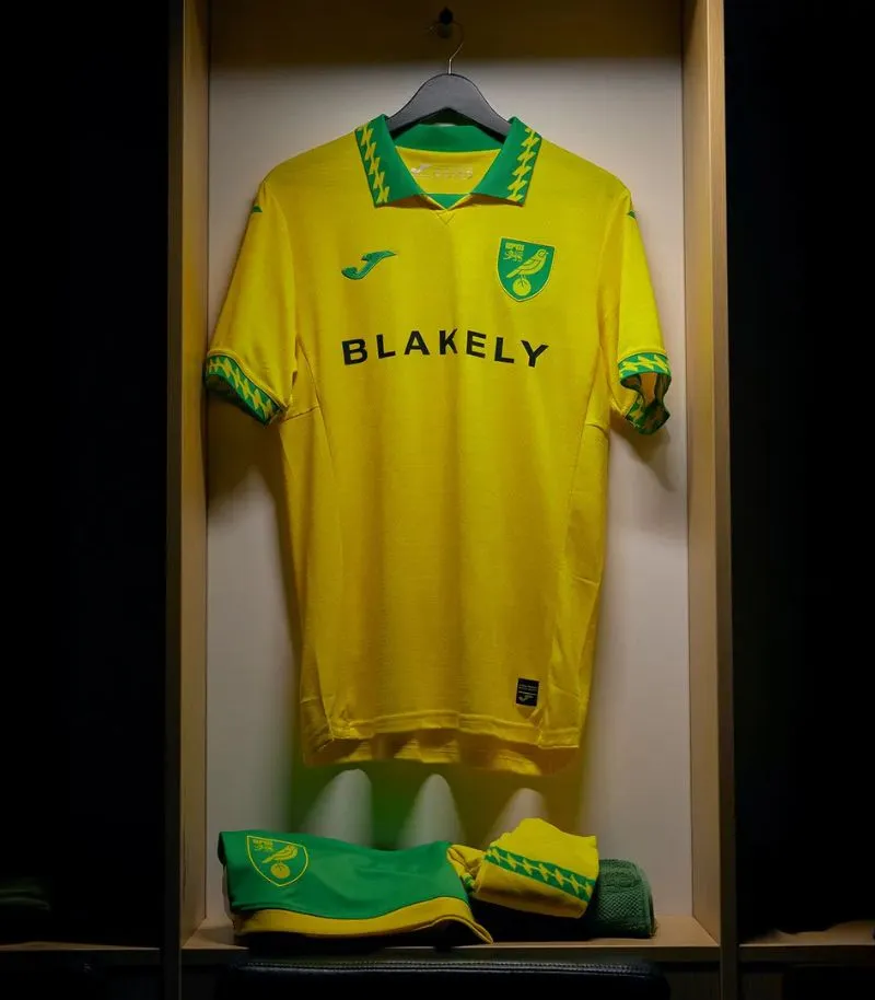 new norwich city home kit
