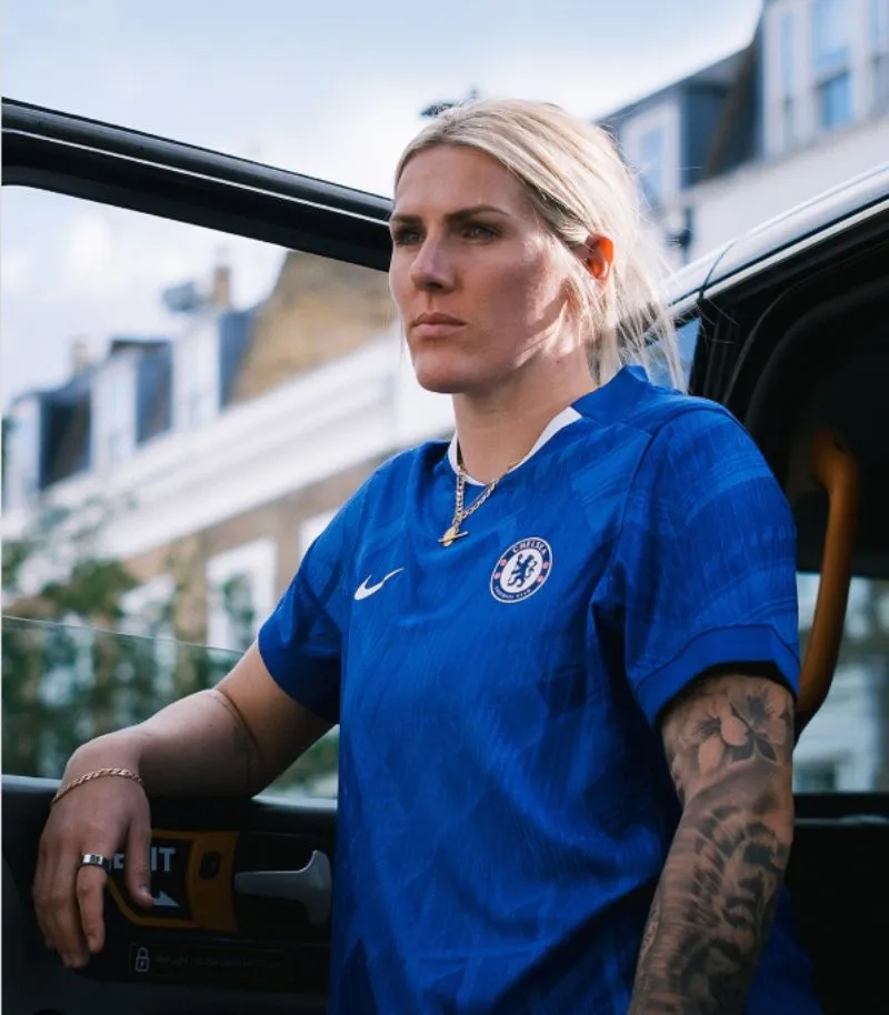 chelsea home kit 2025