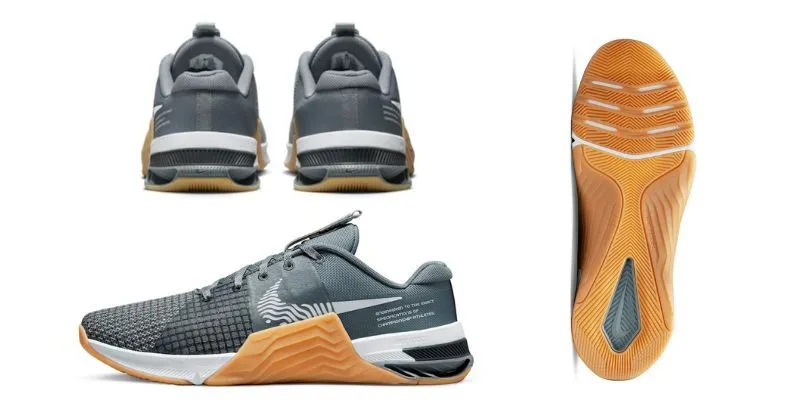 grey nike trainers