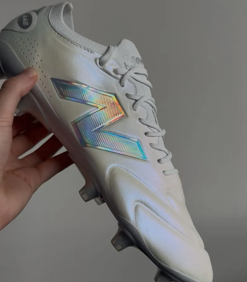 new balance football boots infinite light pack